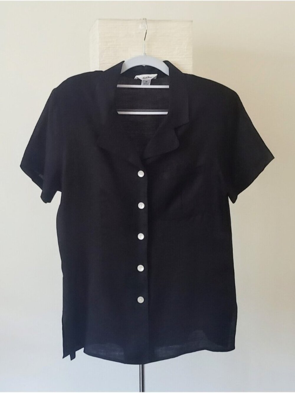 Talbots 100% Irish Linen Button-Down Shirt Women's Petite Medium  Black Coastal
